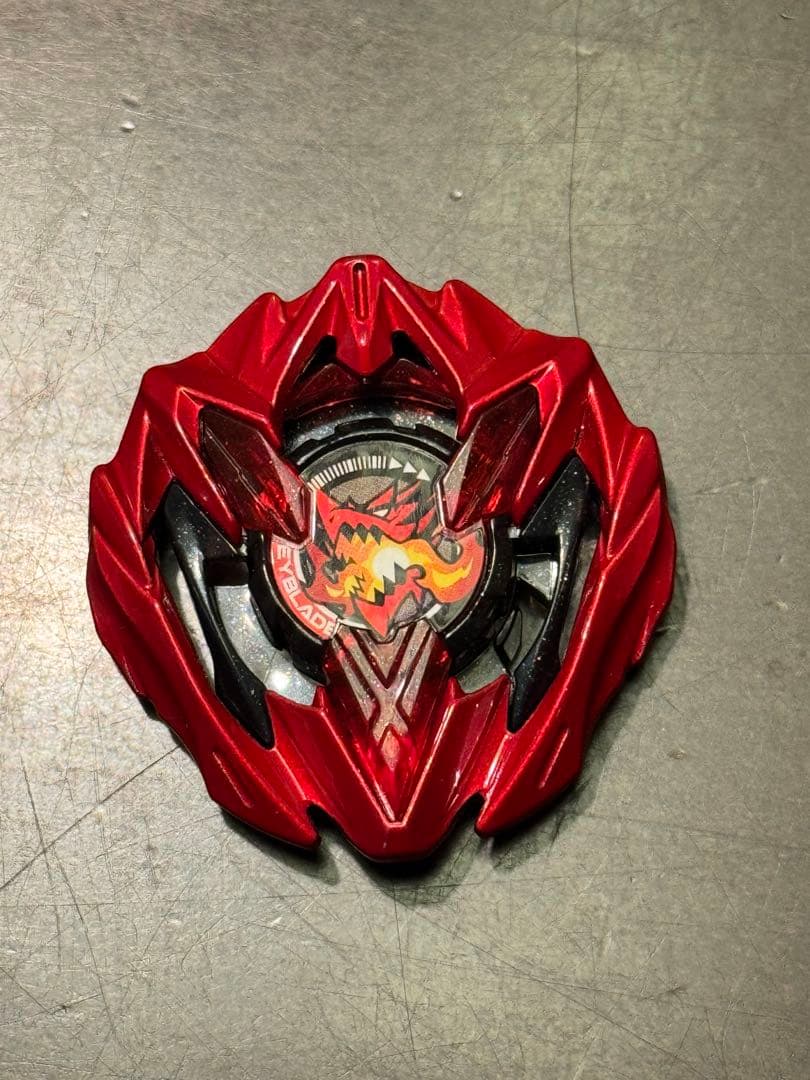 ベイブレードX ドランバスター 1-60A メタルコート：レッド