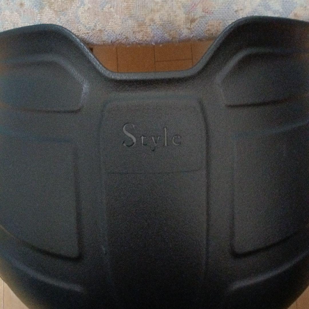 MTG Style スタイルアスリートⅡ ブラック 骨盤矯正クッション