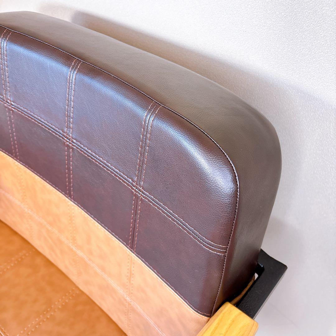 【美品】 スタイリングチェア サロンチェア バーバーチェア 理容椅子 木製アーム