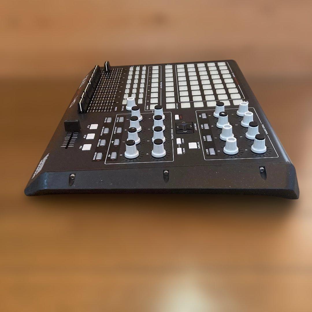 いきなり購入不可 AKAI APC40 Ableton Live アダプター付