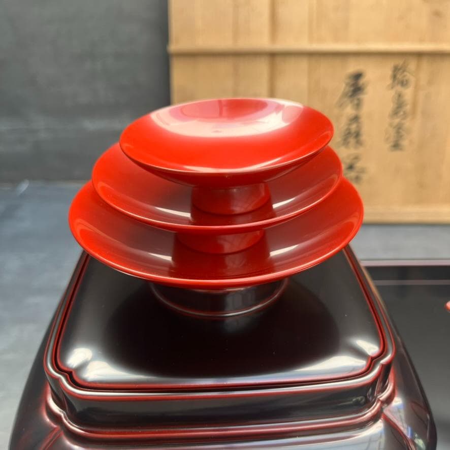 美品✨ 輪島塗 漆塗り 屠蘇器 お屠蘇セット（お銚子、三つ組盃、屠蘇台）