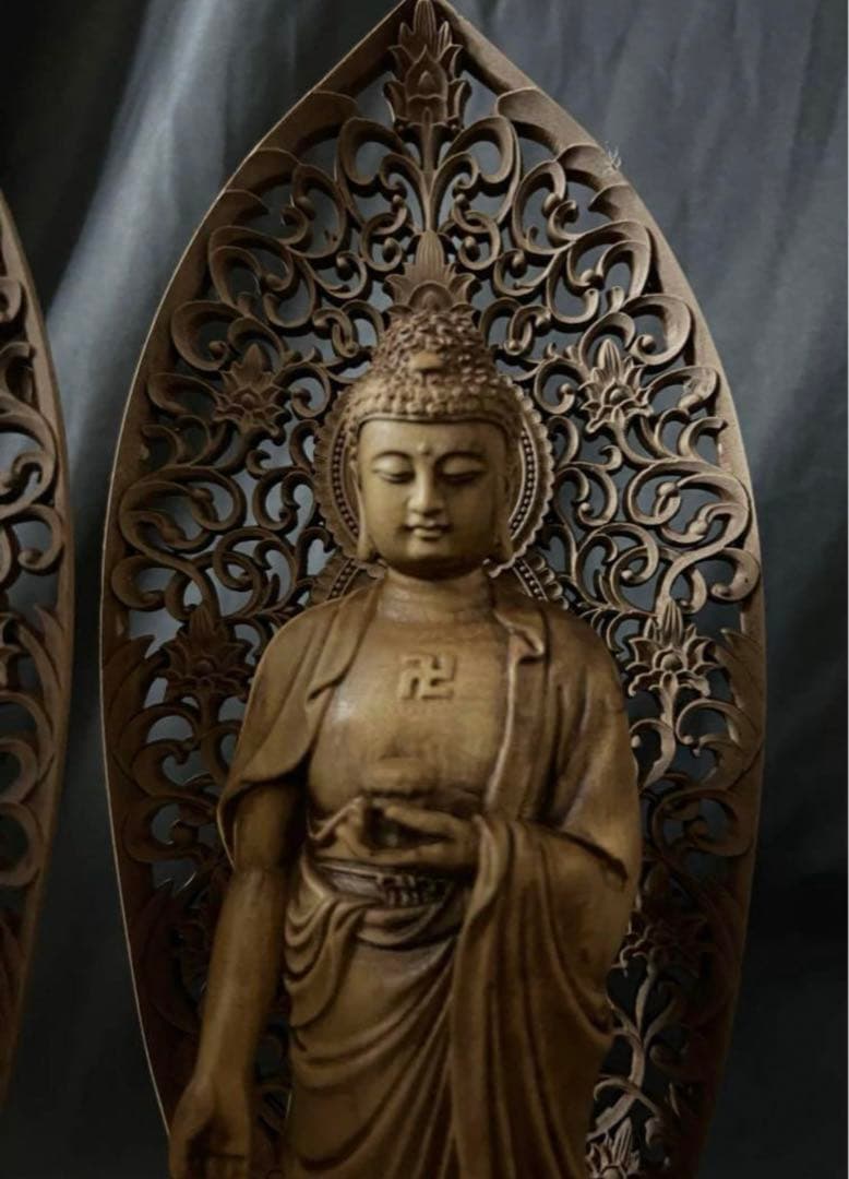 n*i様 総柘植材　仏教工芸品　時代彫刻　一刀彫　極上彫　木彫仏像　阿弥陀如来三
