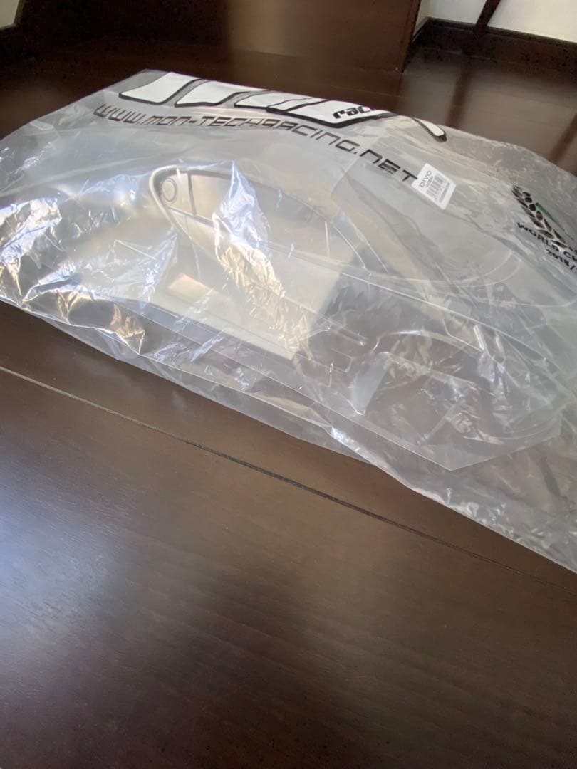 RC クリアボディ Montech Divo 190mm