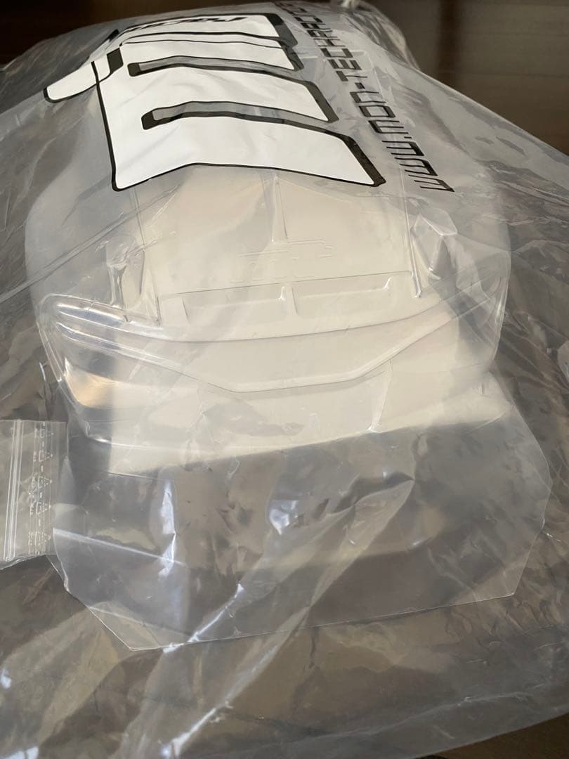 RC クリアボディ Montech Divo 190mm