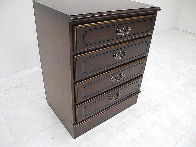 展示品】カリモク コロニアル「QC1904NK」 4段チェスト 約10.5万