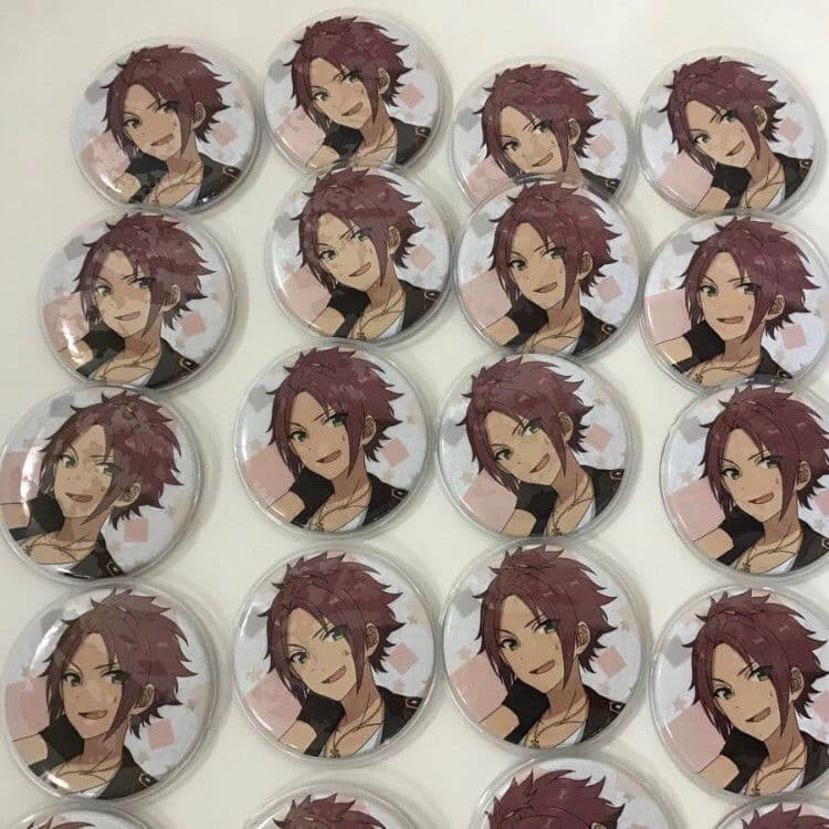 あんさんぶるスターズ　衣更真緒　トリックスター　衣更真緒　あんフェス限定缶バッジ