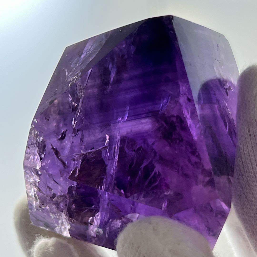 天然石 美品 高品質 スーパーファントムアメジストフリーフォーム ライト付