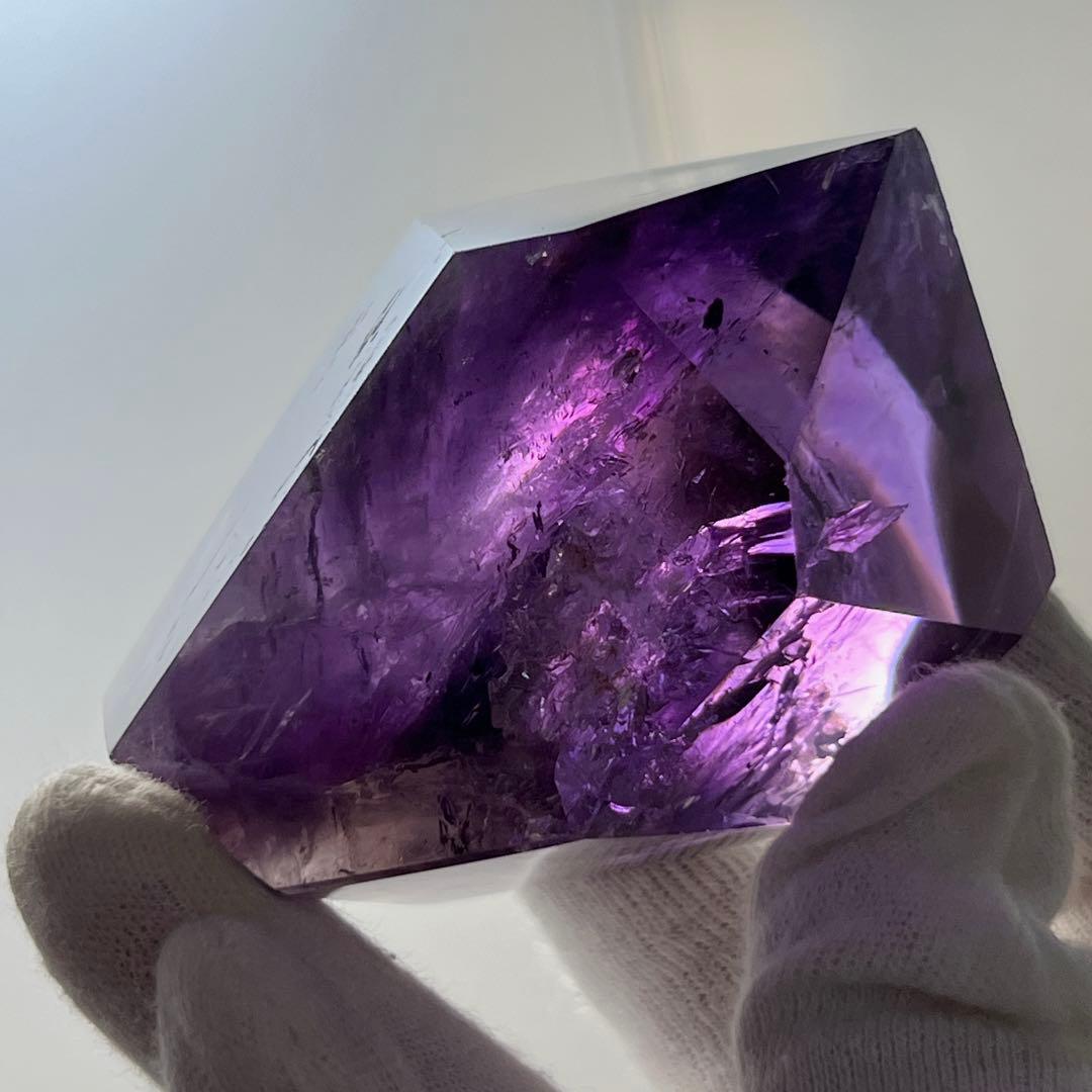 天然石 美品 高品質 スーパーファントムアメジストフリーフォーム ライト付