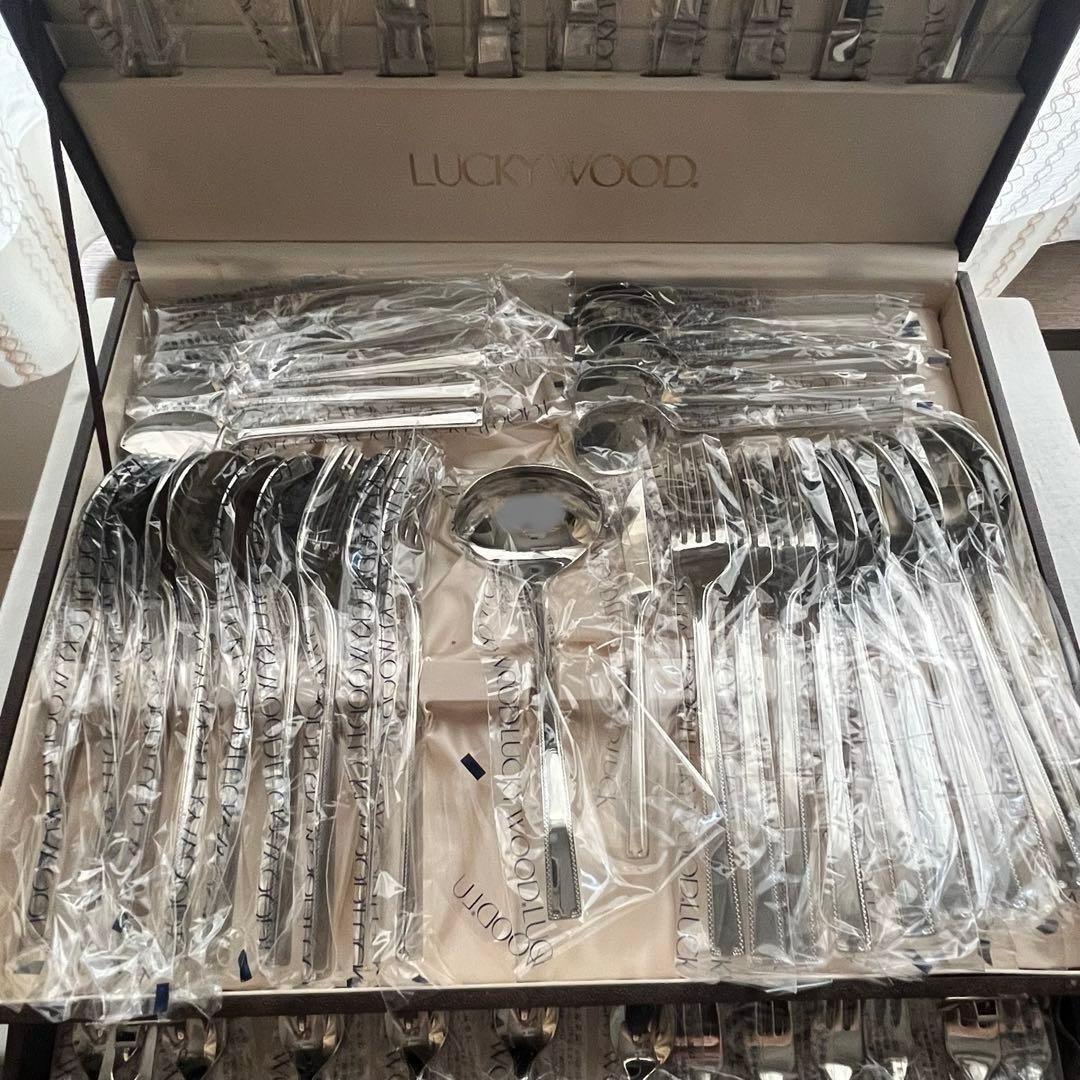 ラッキーウッド ロマンス 18-12 ディナーカトラリー スプーン フォーク