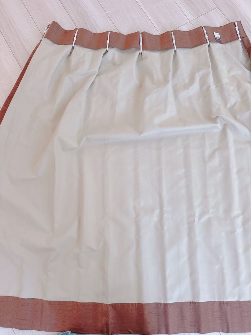 ニトリ 遮光1級、遮熱、遮音カーテン