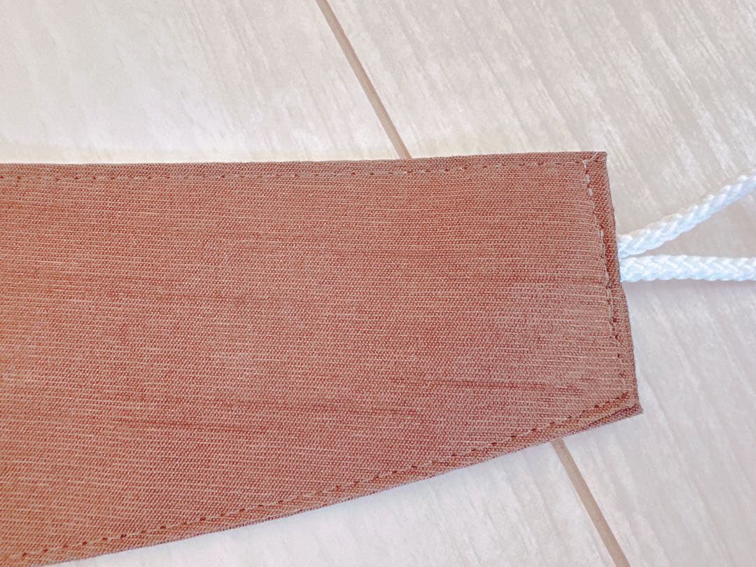 ニトリ 遮光1級、遮熱、遮音カーテン