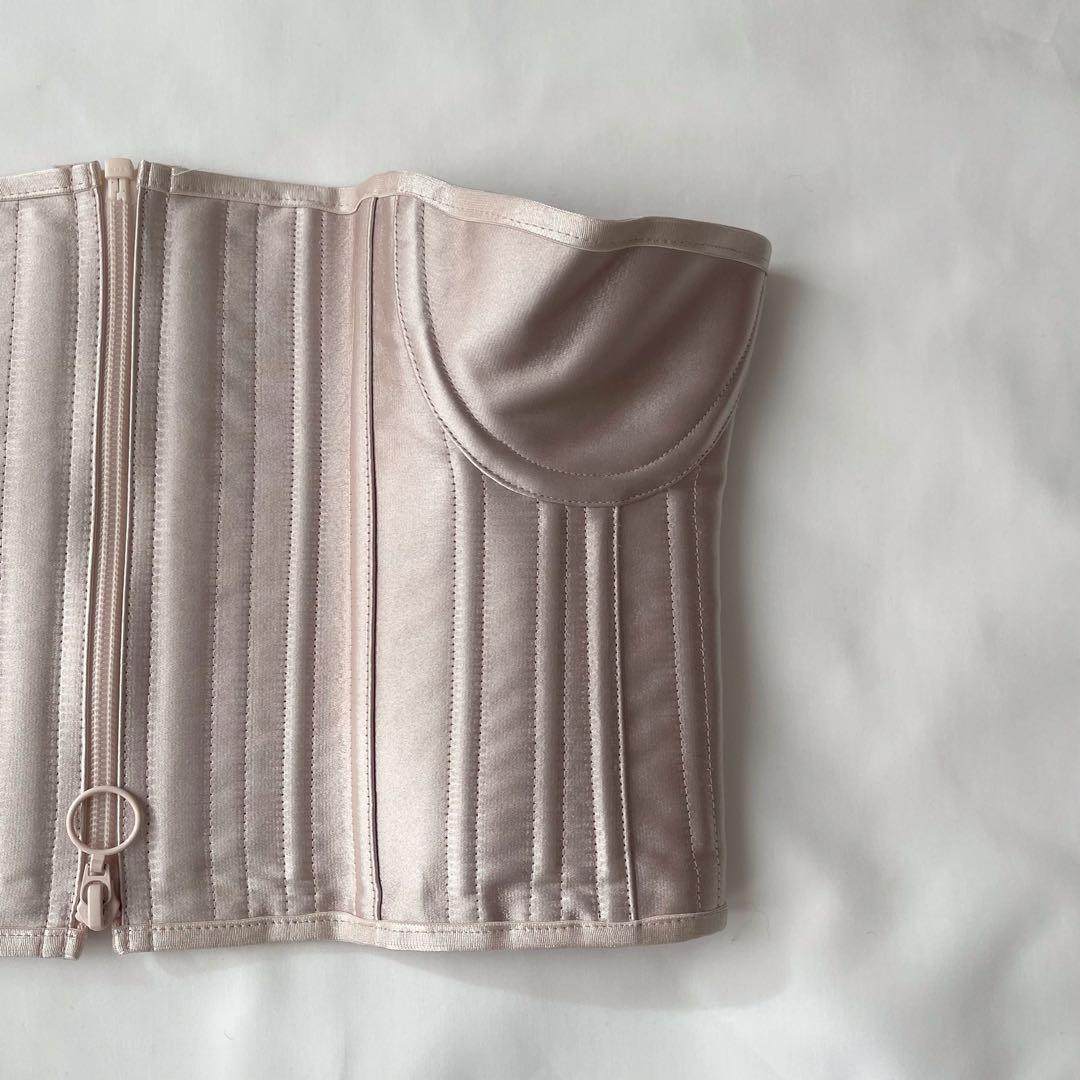 元鈴木さん コルセット キンバリー Mサイズピンクシャンタン