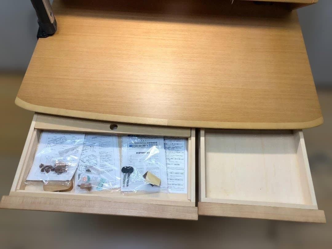 ③椅子　送料無料 カリモク 学習机4点セット ナチュラル 強机　88321