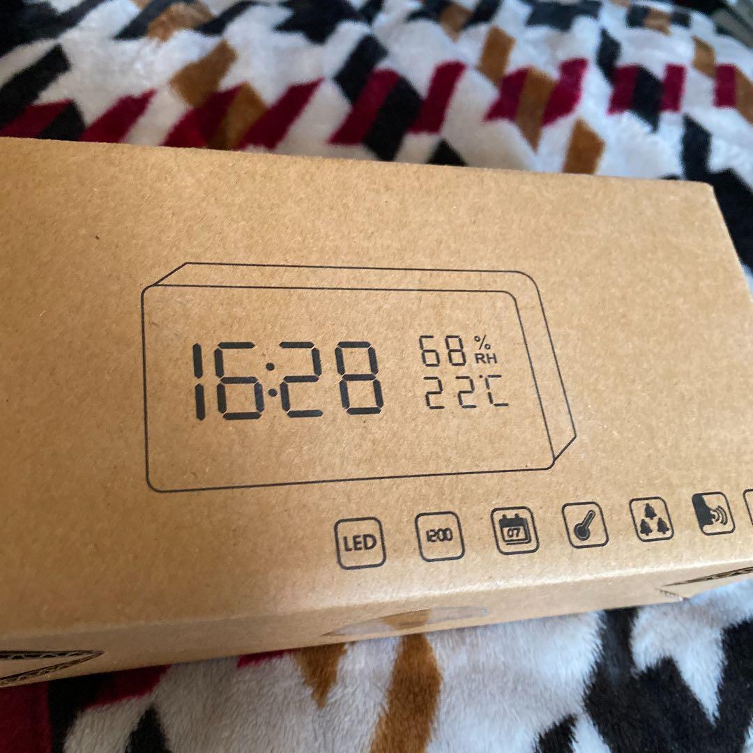 当選品　紗倉まな直筆サイン入り　激レアLEDクロック