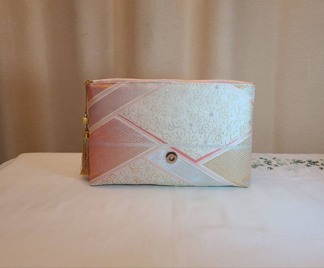 桜模様シルク着物帯の2ways クラッチバック