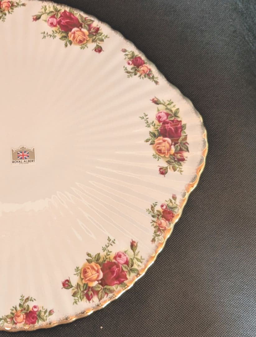 美品　ロイヤルアルバート オールドカントリーローズ ケーキプレート＆ガラスドーム