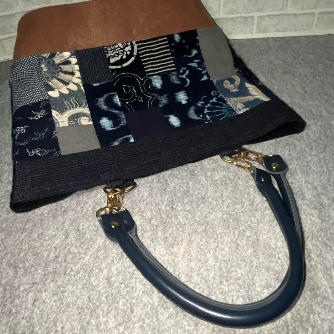 一点物】酒袋×古布藍染トート59 家紋 刺し子 パッチワーク A4OK肩掛け