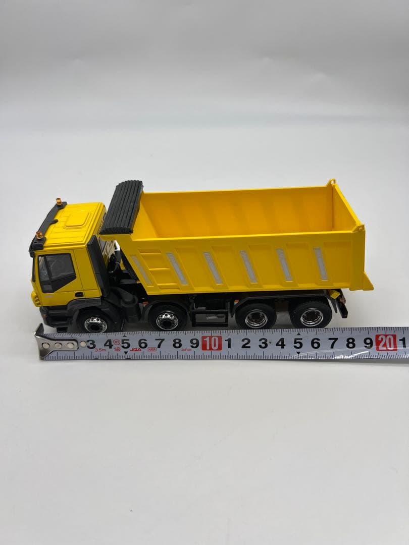 No22 ミニカー1/50？ IVECO TRAKKER イヴエコ　トラッカー