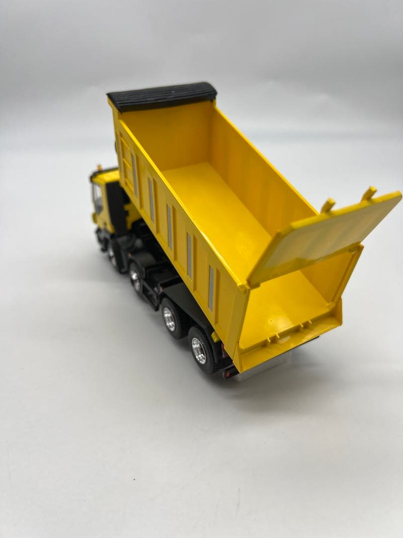 No22 ミニカー1/50？ IVECO TRAKKER イヴエコ　トラッカー