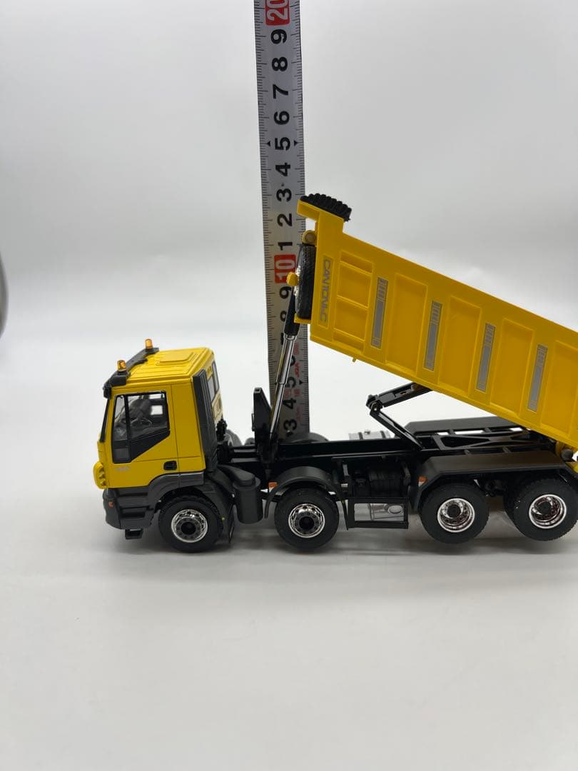 No22 ミニカー1/50？ IVECO TRAKKER イヴエコ　トラッカー