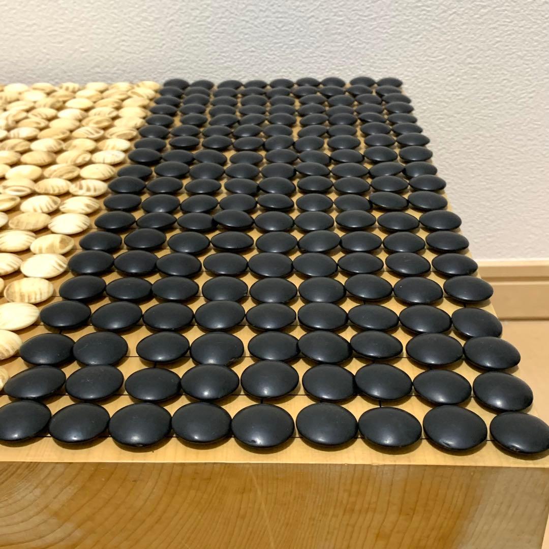 囲碁 碁石 黒181個以上 白182個以上 碁笥 蛤碁石 那智黒 - メルカリ