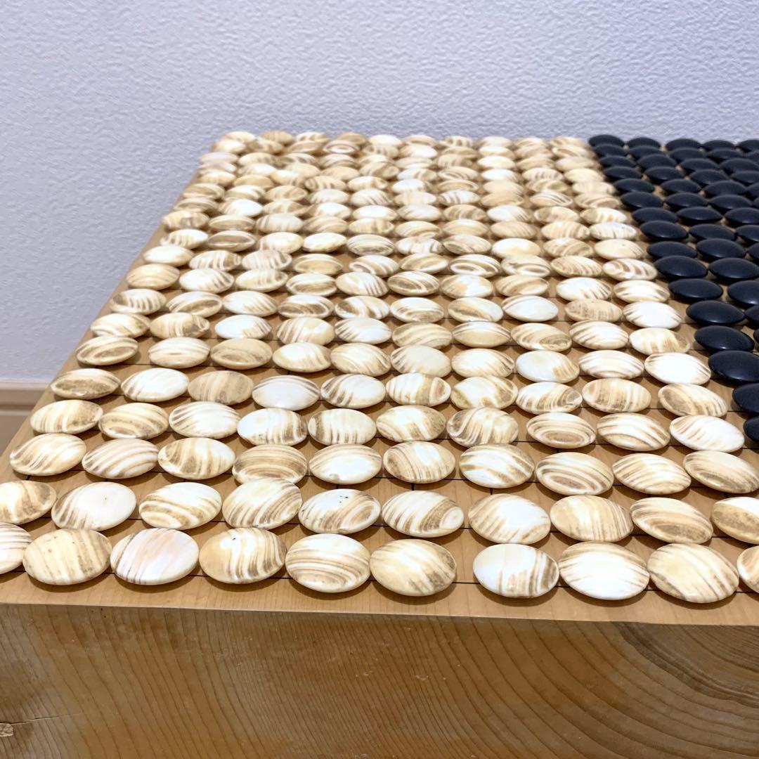 囲碁 碁石 黒181個以上 白182個以上 碁笥 蛤碁石 那智黒 - メルカリ