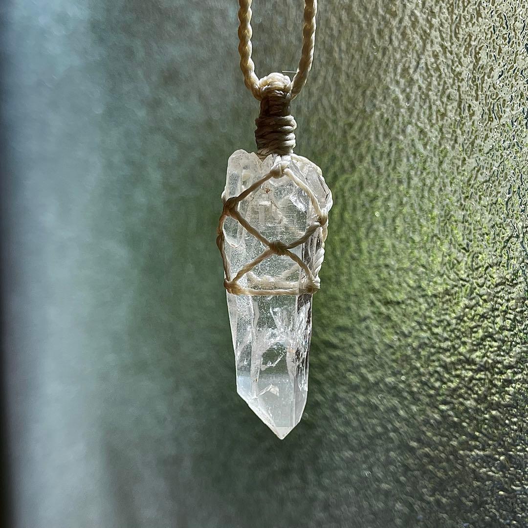 ヒマラヤ水晶 ＊ マクラメペンダント ネックレス 44