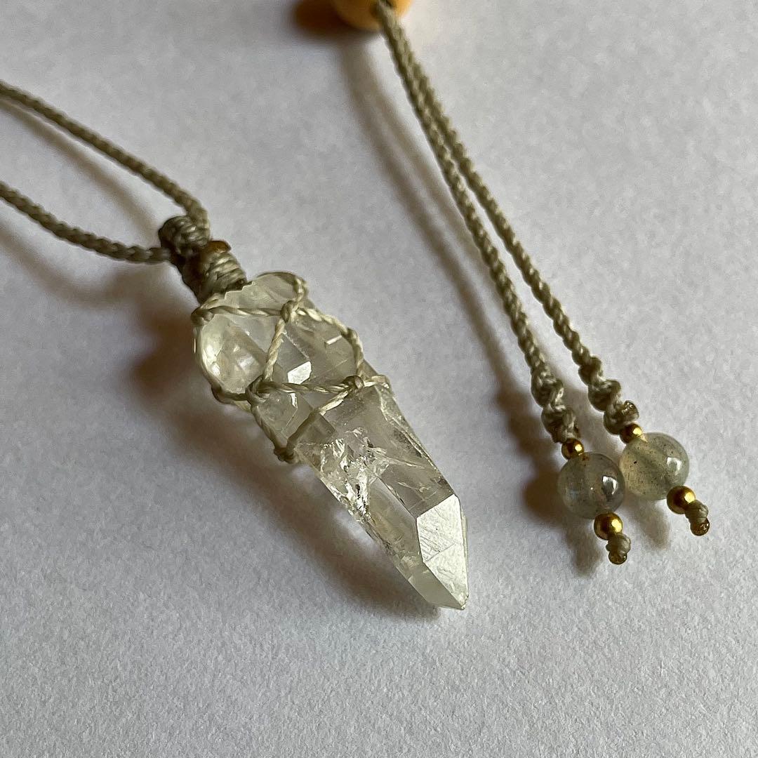 ヒマラヤ水晶 ＊ マクラメペンダント ネックレス 44