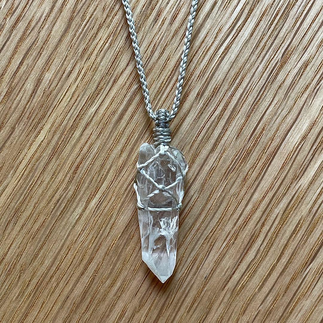 ヒマラヤ水晶 ＊ マクラメペンダント ネックレス 44