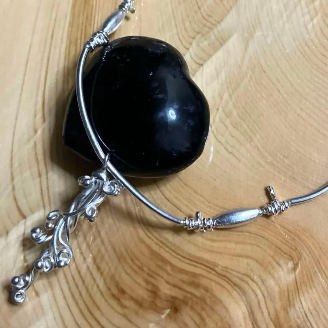 カレンシルバー蔓草のトップ　チョーカーネックレス