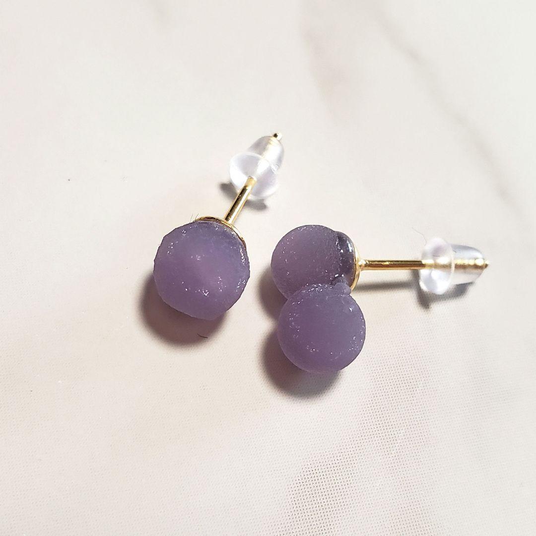 グレープアゲート グレープカルセドニー 鉱物標本 一粒ピアス - メルカリ
