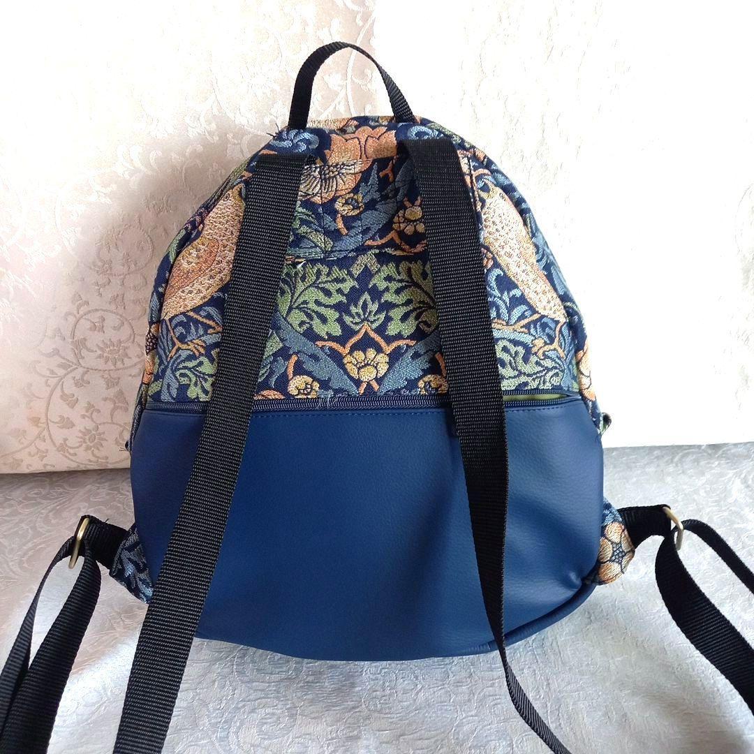 リュックサック バックパック ウィリアムモリスのいちご泥棒