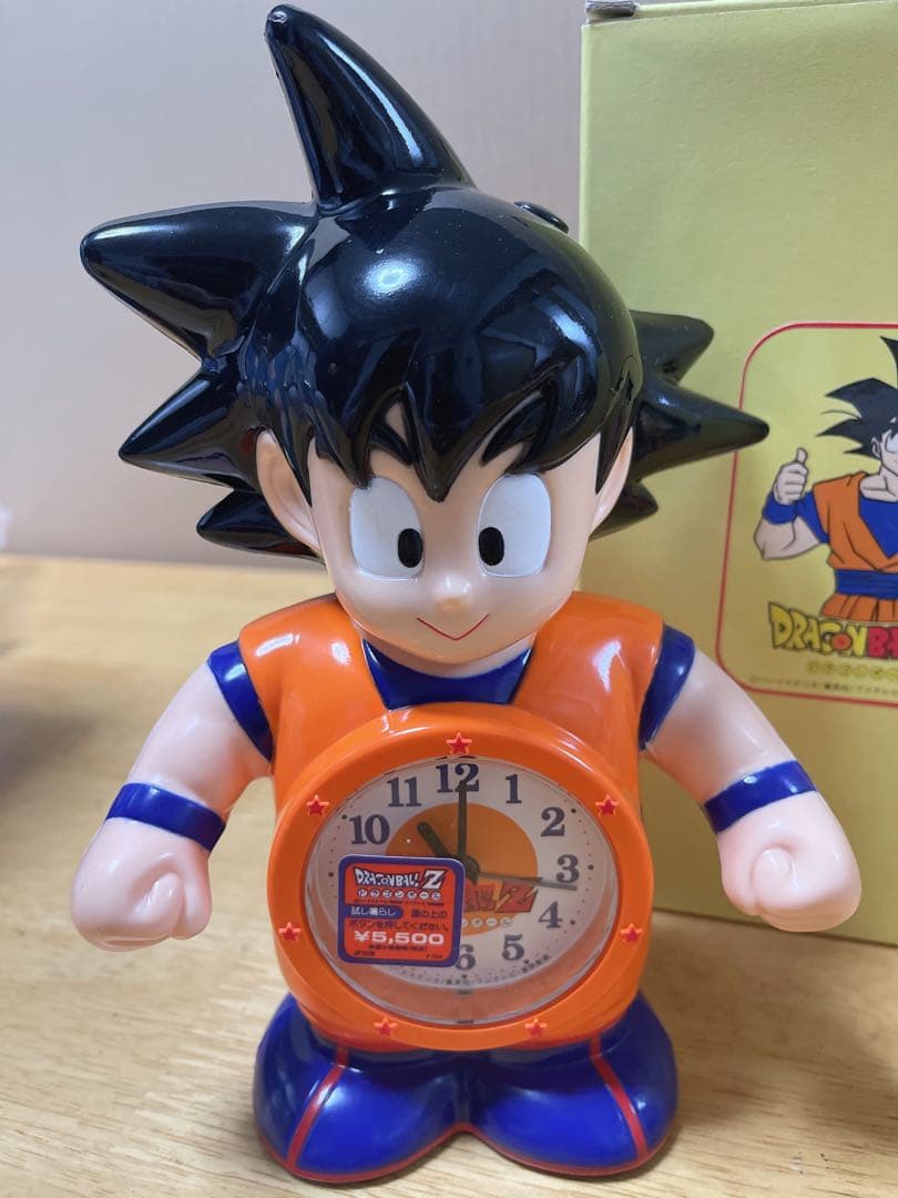 ドラゴンボール孫悟空 おしゃべり目覚まし時計
