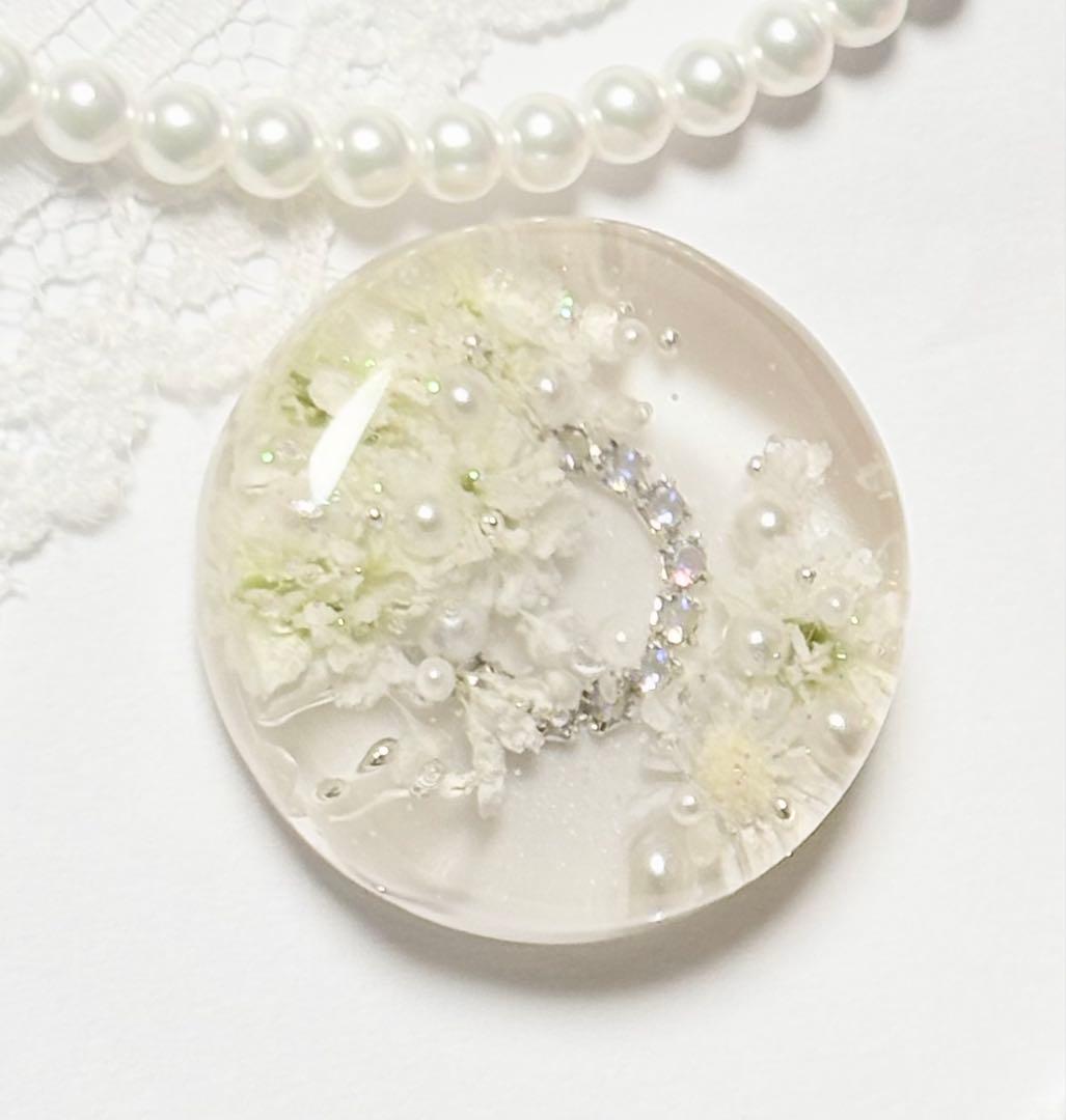 653可憐な♡レジンヘアゴム ホワイトブーケ オーロラビジューリング