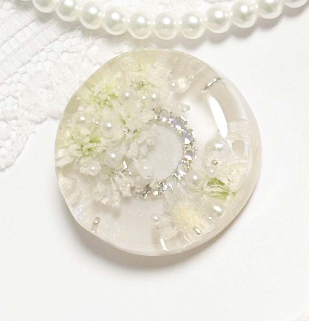 653可憐な♡レジンヘアゴム ホワイトブーケ オーロラビジューリング