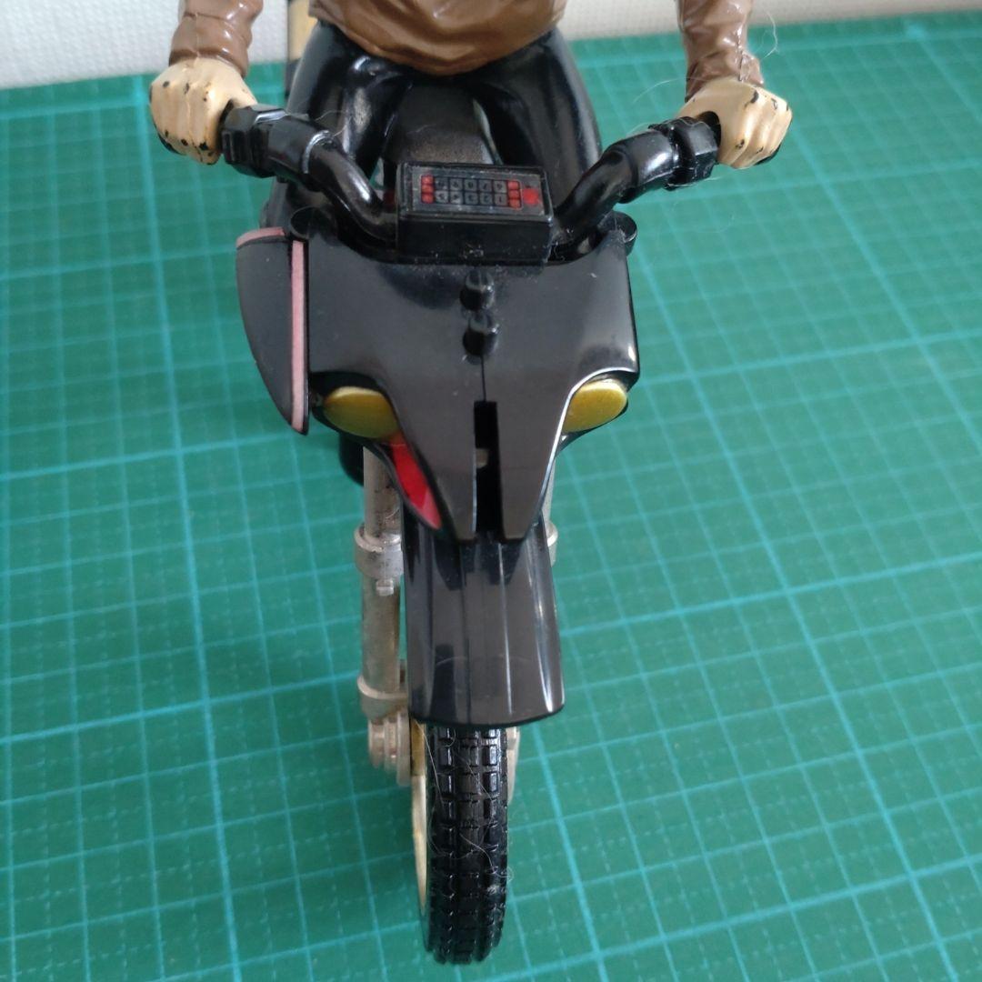仮面ライダークウガ チェイサー2000バイク/五代雄介フィギュア - メルカリ