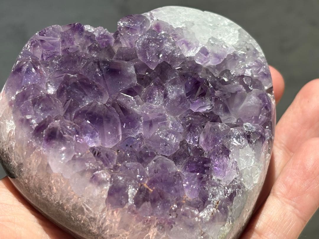 《ブラジル産×アメジストクラスター＊カービング×原石ハート》