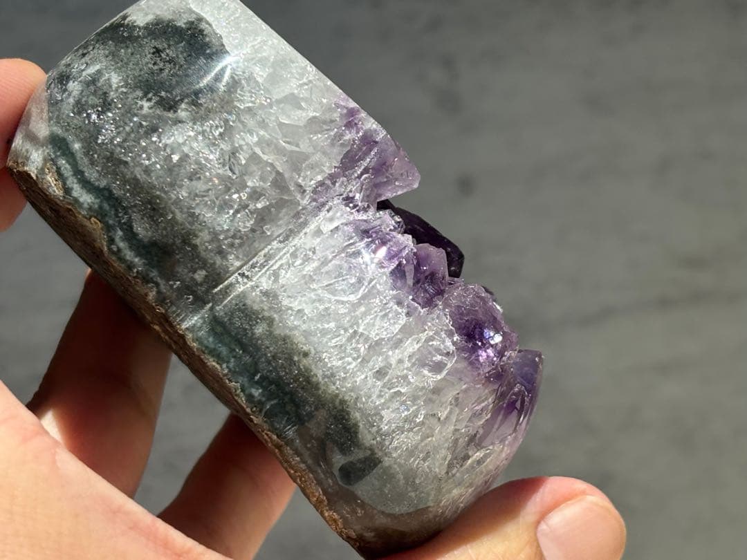 《ブラジル産×アメジストクラスター＊カービング×原石ハート》