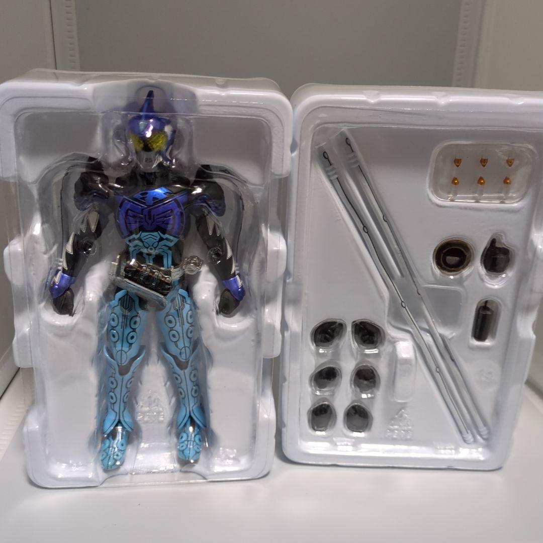 S.H.Figuarts（真骨彫製法）仮面ライダーオーズ　シャウタコンボ