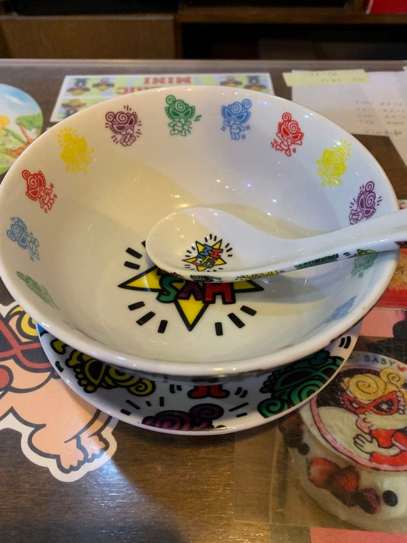 hysteric miniのどんぶりとレンゲとお皿のセット