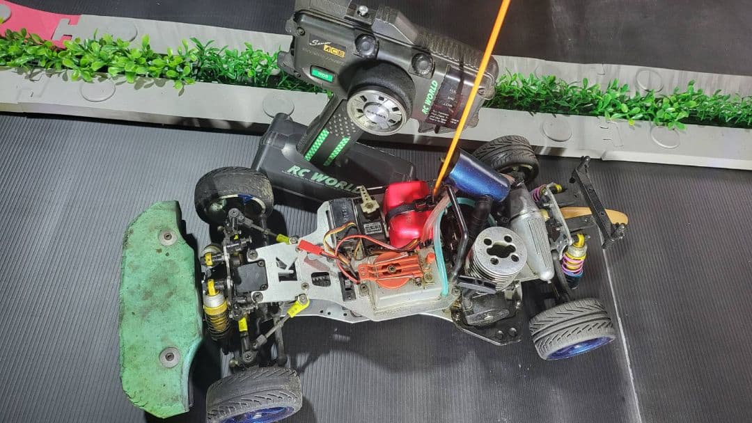 ラジコン　動きません　部品取りにどうぞ