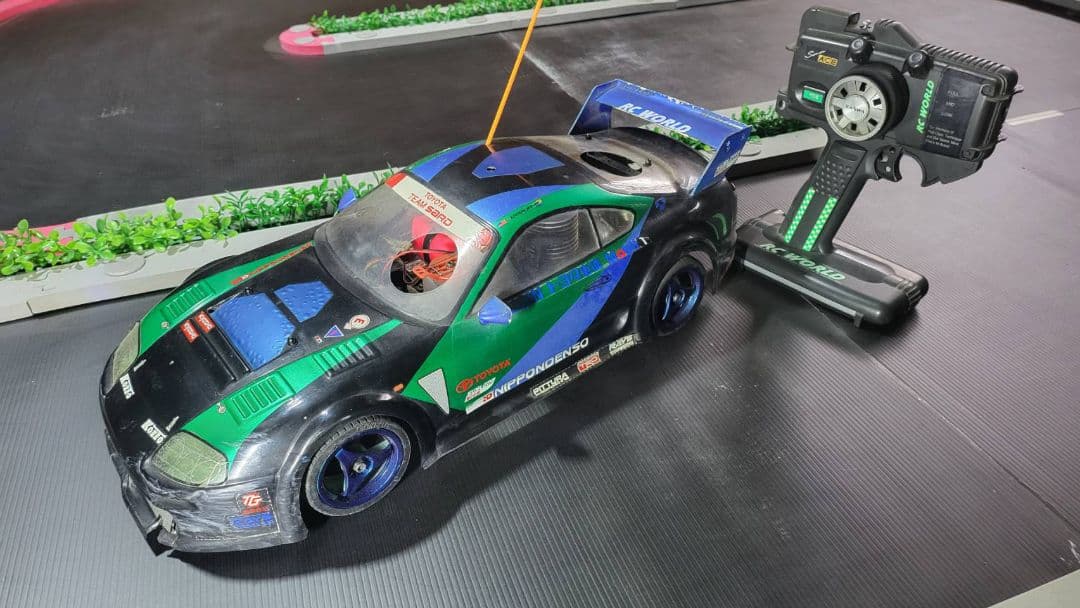 ラジコン　動きません　部品取りにどうぞ