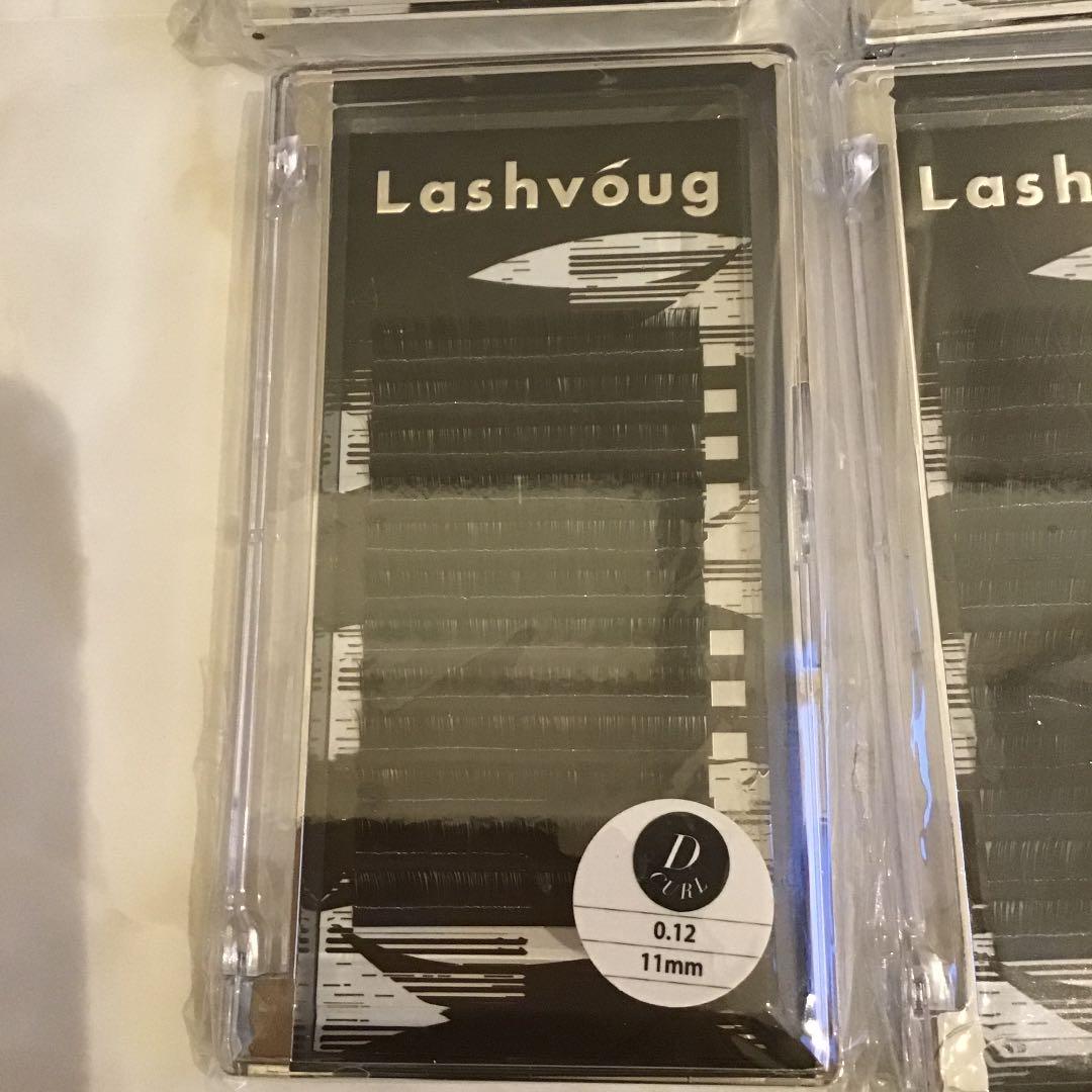 まつ毛・つけまつ毛用品 Lashvoug