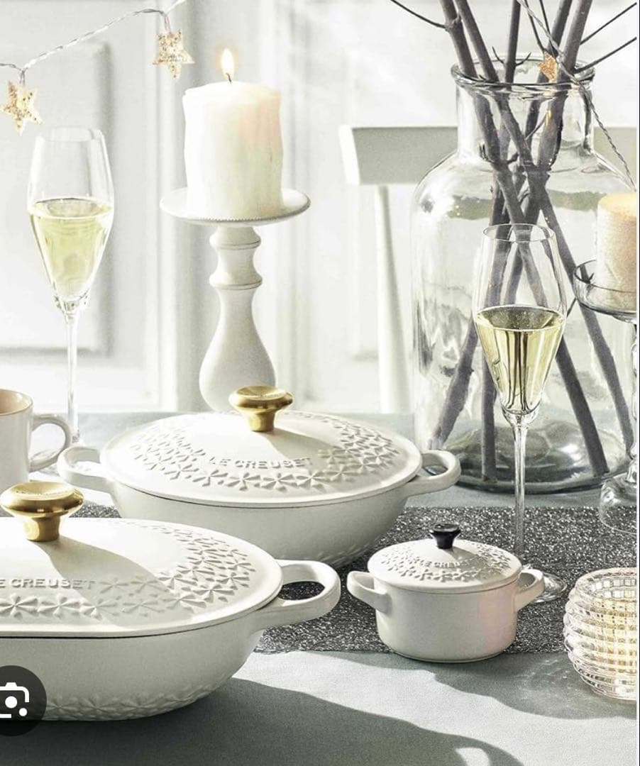 LE CREUSET ル・クルーゼ　オブロング　マルミット フラワーレリーフ