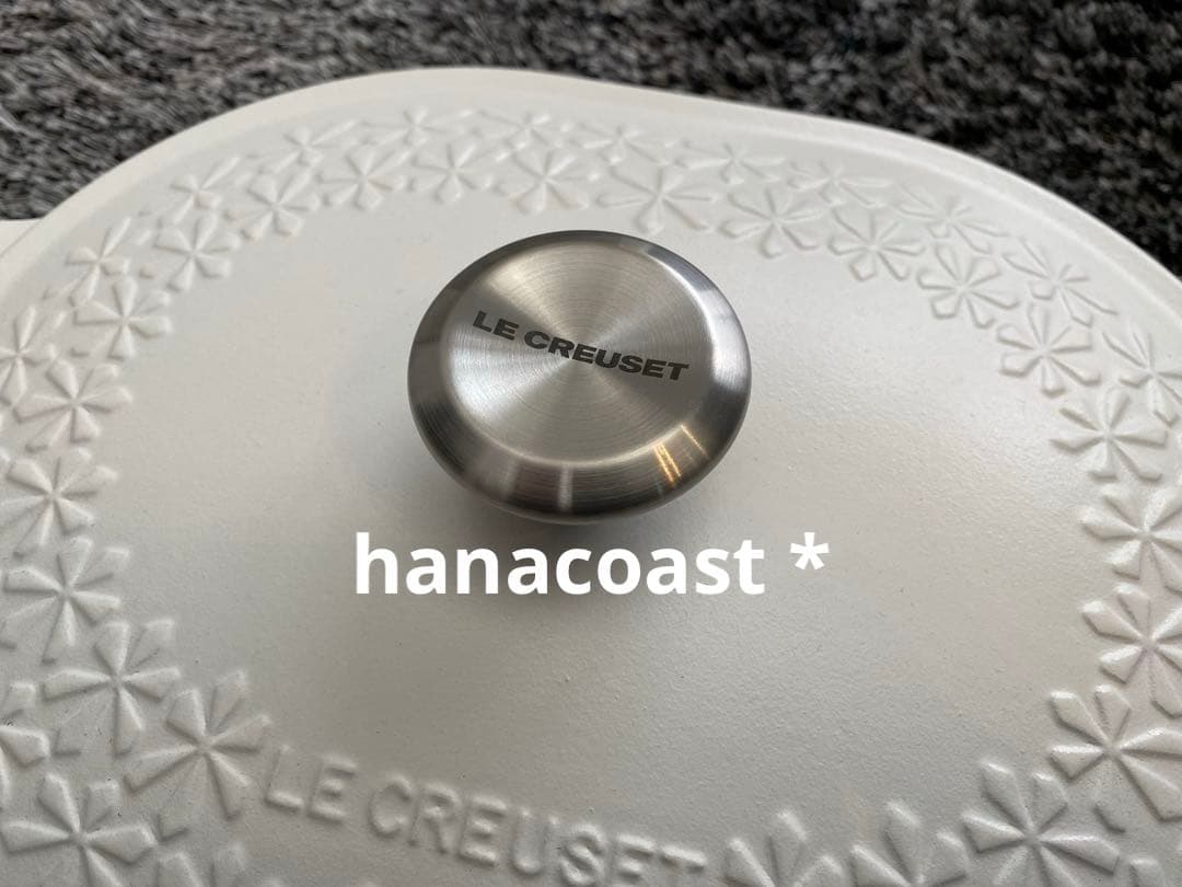 LE CREUSET ル・クルーゼ　オブロング　マルミット フラワーレリーフ