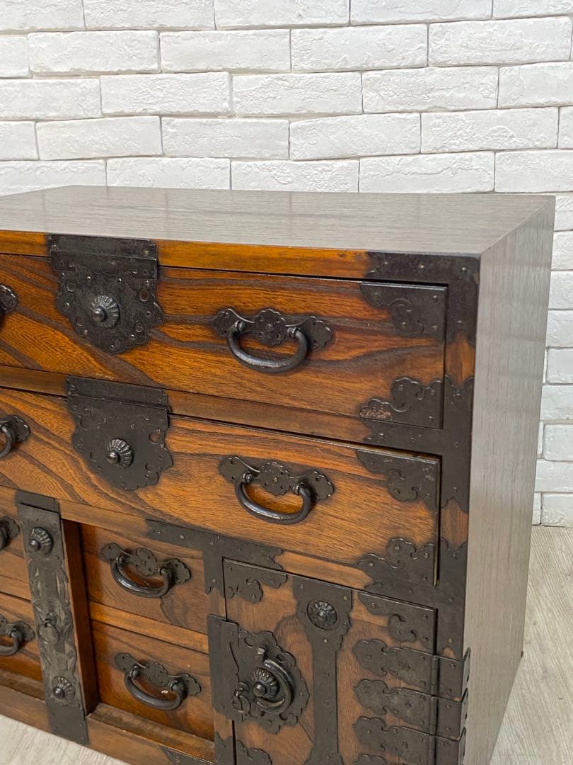 【東京都内23区配送無料】アンティーク　ミニ　箪笥　木製　引き出し　古道具　民芸