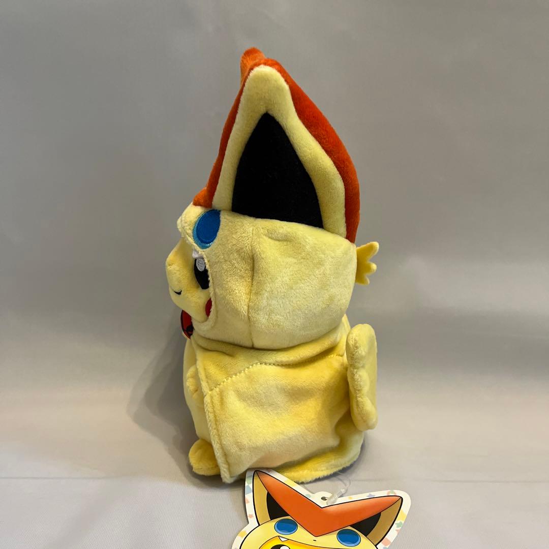 ポンチョを着たピカチュウ ビクティニ ぬいぐるみ - メルカリ