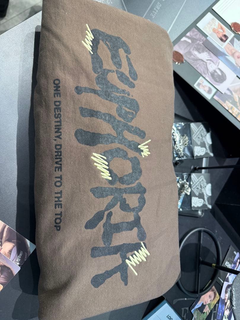 ALPHADRIVEONE ALD1 EUPHORIA パーカー リオ