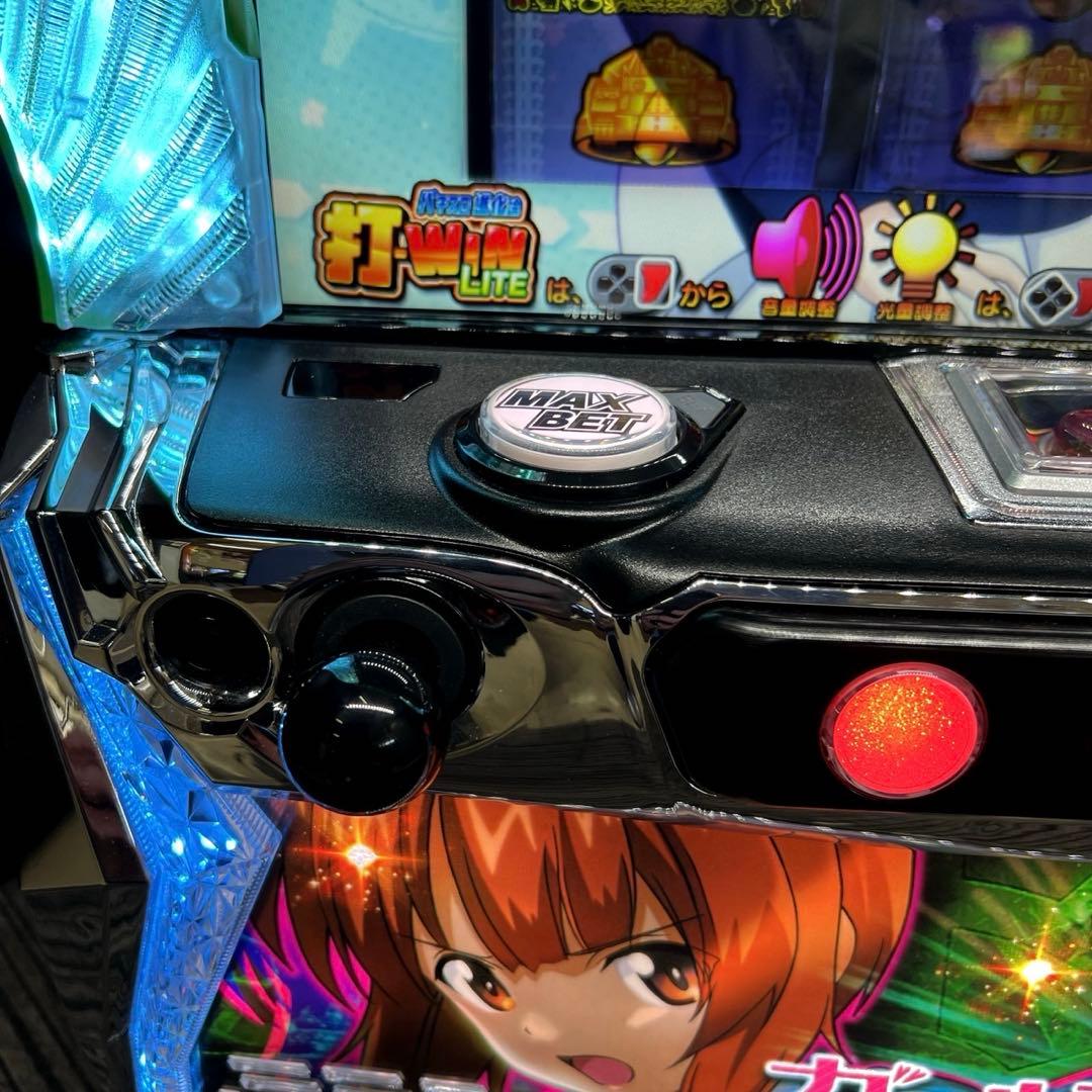 スマスロ「ガールズ&パンツァー 最終章」 送料無料 パチスロ実機