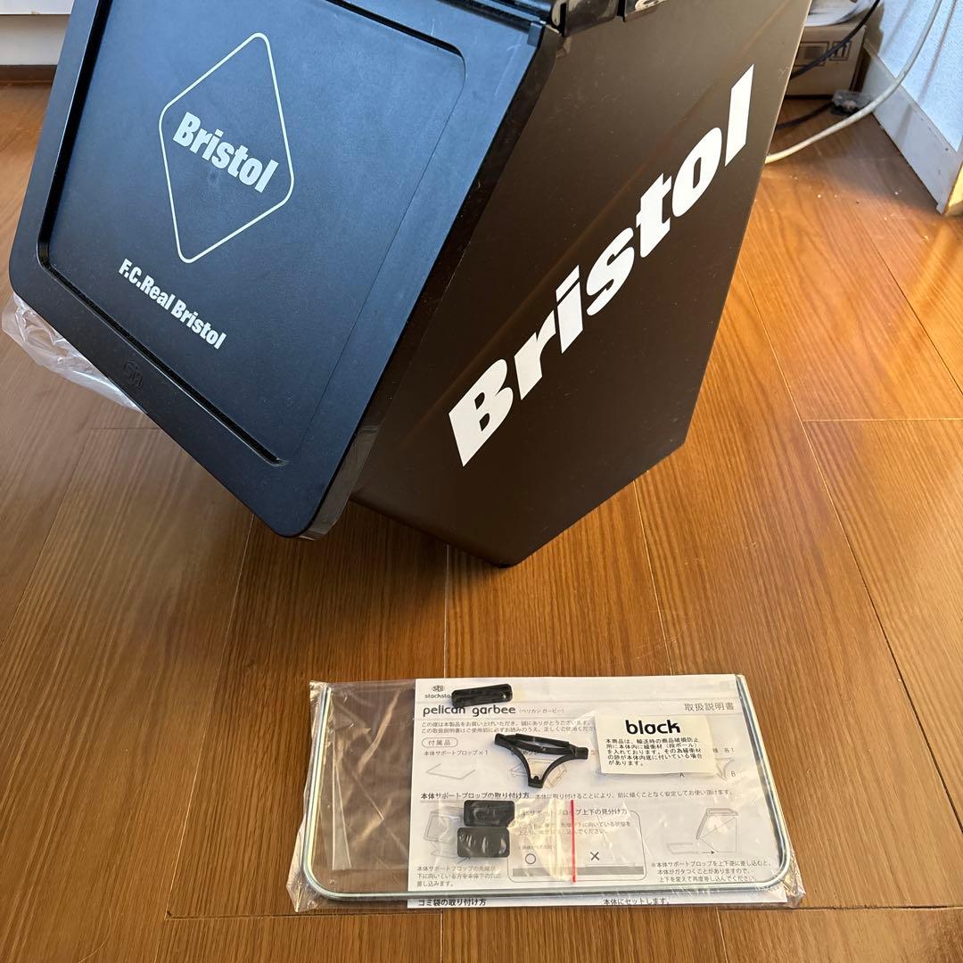 F.C.Real Bristol コンテナ